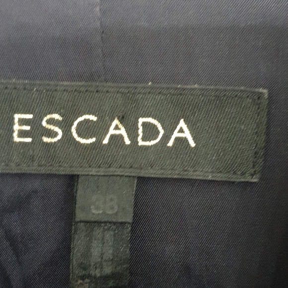 Escada navy jacket - Picture 2 of 8
